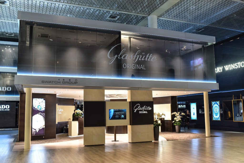 Basel 2017: Репортаж со стенда Glashütte Original