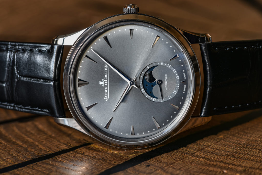 Обзор Jaeger-LeCoultre Master Ultra Thin Moon 39 в белом золоте (Ref. 1363540)