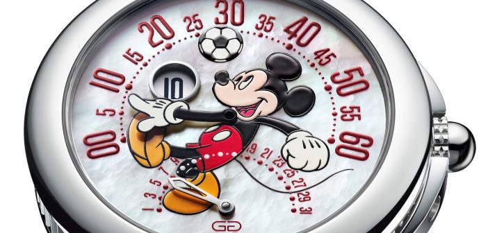 Gérald Genta Arena Bi-Retrograde Mickey Mouse Playing Football
