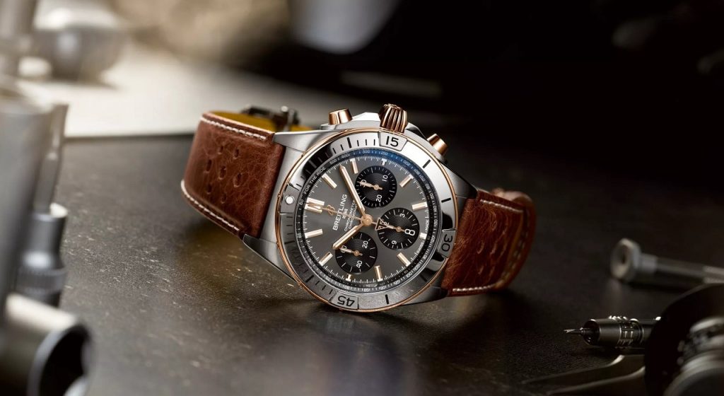 Breitling Chronomat B01 42 Triumph